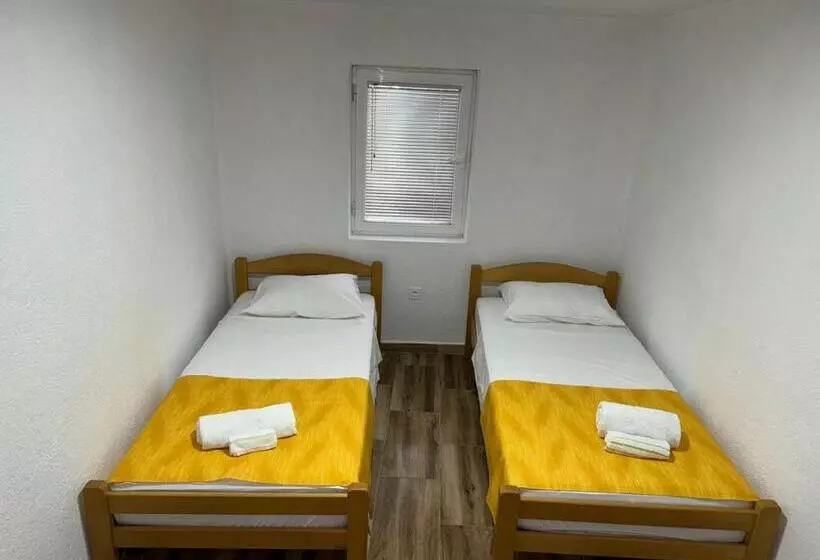 پانسیون Rio Apartmani