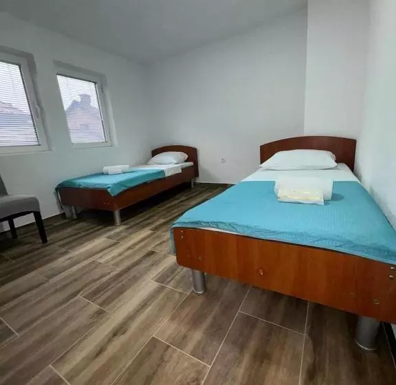 پانسیون Rio Apartmani