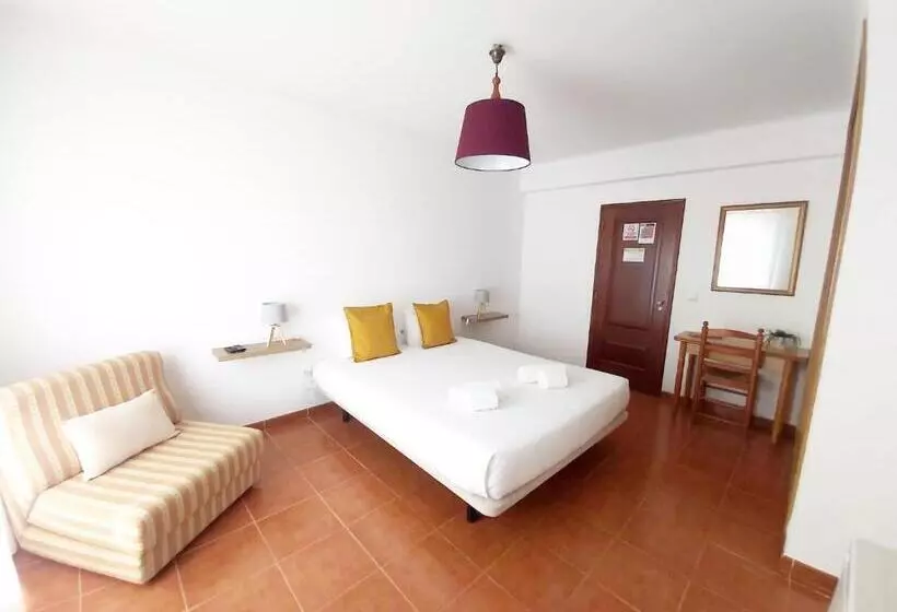 پانسیون Vicentina Guest House