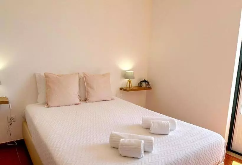 پانسیون Vicentina Guest House