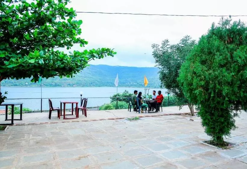 リゾートホテル Shivar Agro Tourism And Mahu Dam Camping
