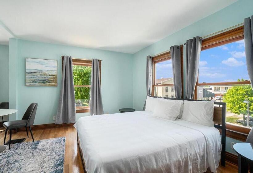 The Grand Inn Apartment Hotel 200