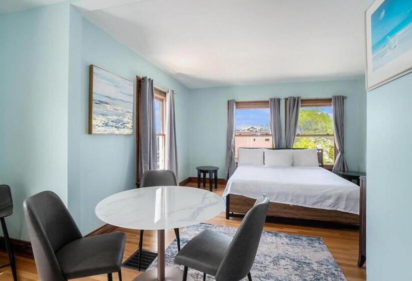 The Grand Inn Apartment Hotel 200