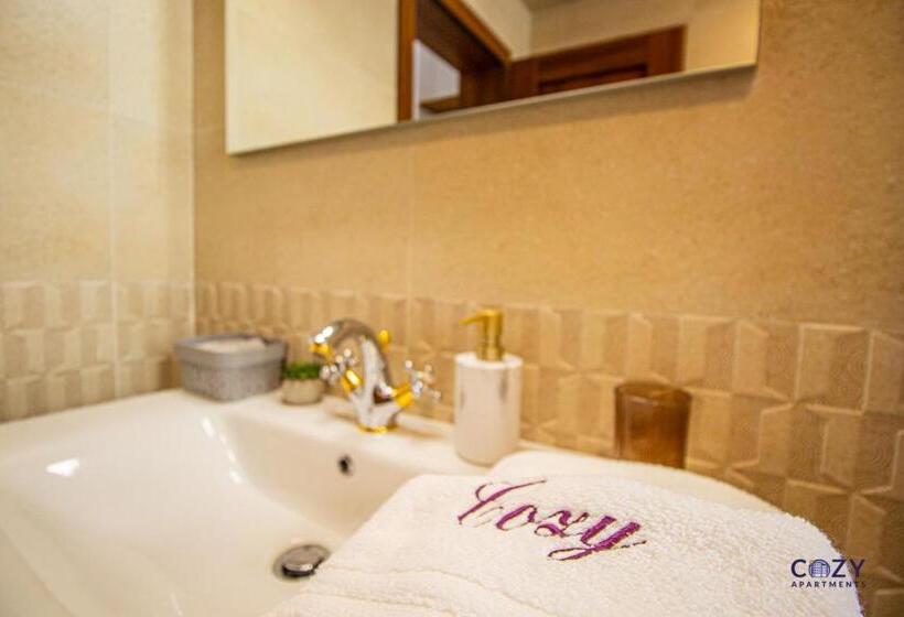 Unique And Cozy Aparthotel In Brasov