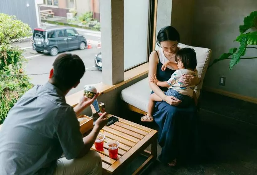 Retkeilymaja 丸亀ゲストハウスババノバ