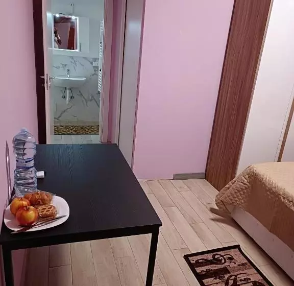 ベッドアンドブレックファースト Locazione Turistica 2