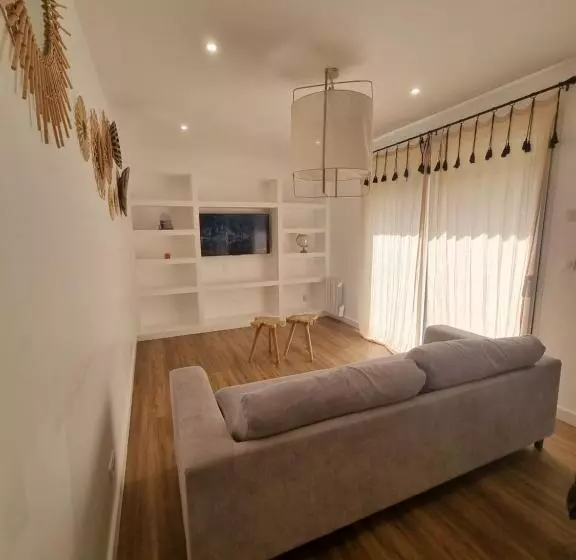 تختخواب و صبحانه Maison Centre Ville Avec Jardin
