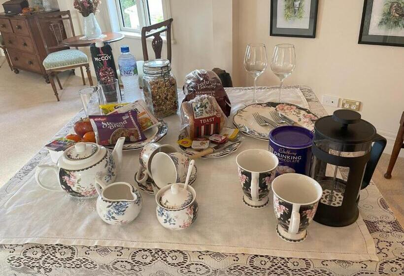 مبيت وإفطار The Loft At Henton Lodge