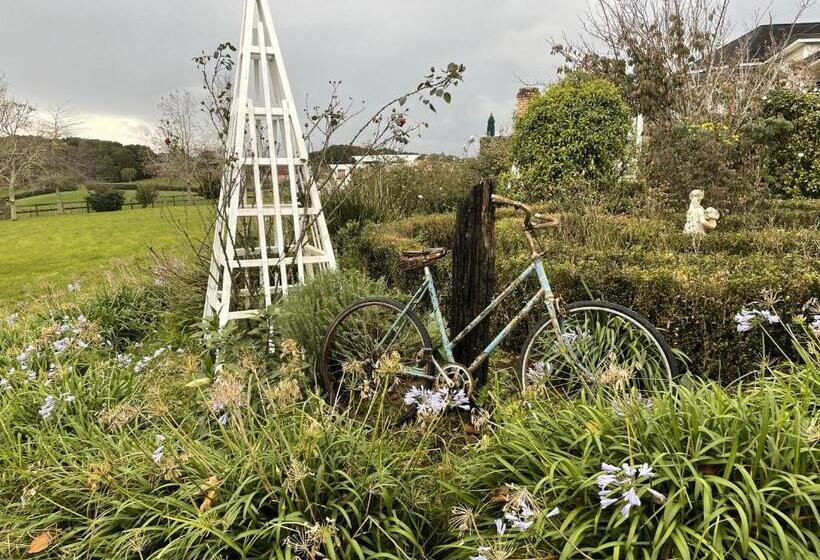 مبيت وإفطار The Loft At Henton Lodge