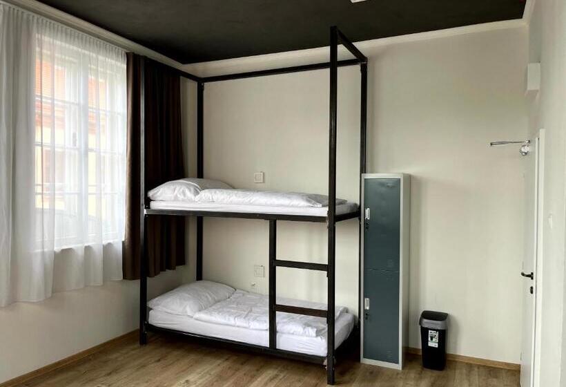 Hostel Waltz