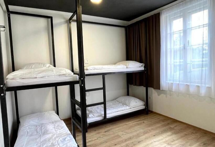 Hostel Waltz