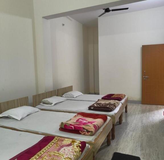 Szálloda Abhishek Guest House