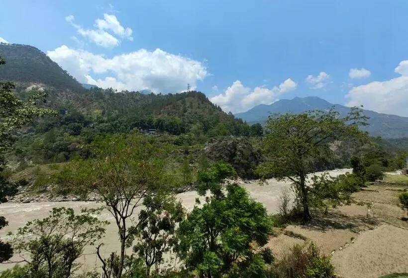Hotelli Abhishek Guest House