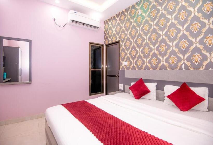 Hotel Ayodhaya Near By Ram Mandir