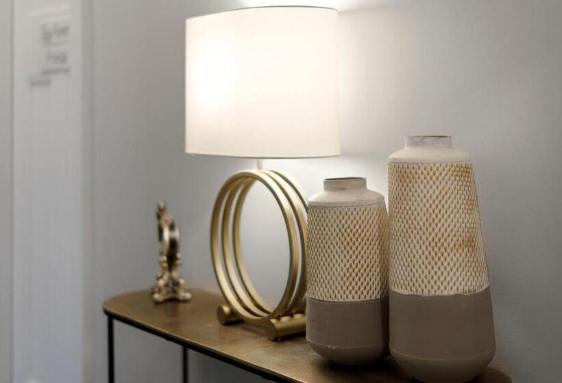 호텔 Eastview Estate