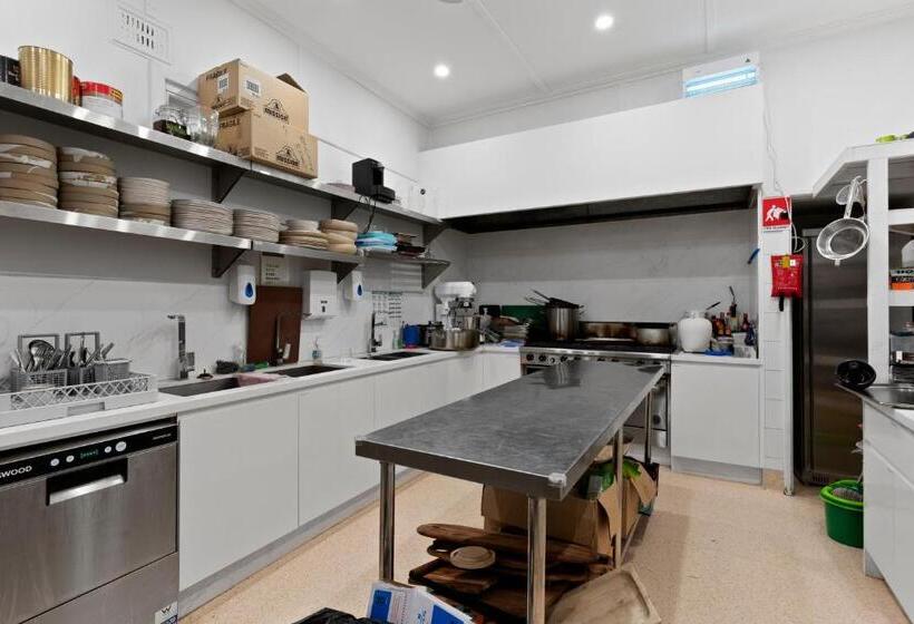 호텔 Eastview Estate