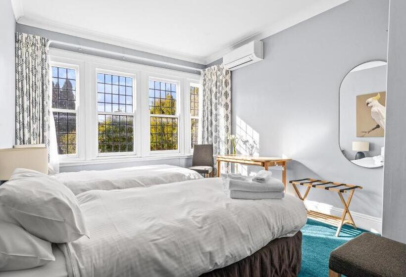 호텔 Eastview Estate