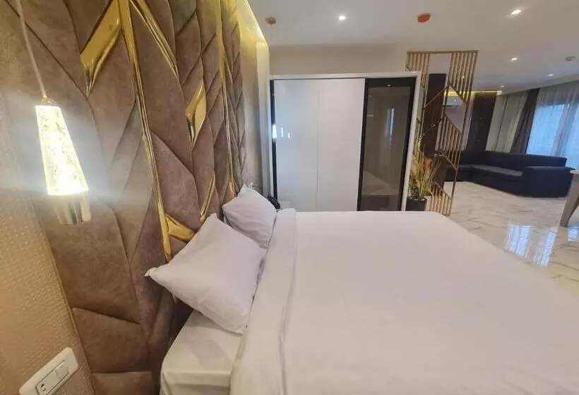 El Mesaadya Hotel فندق المساعدية