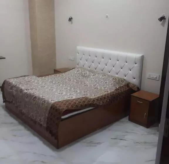 Hotelli Prakesh Paradise