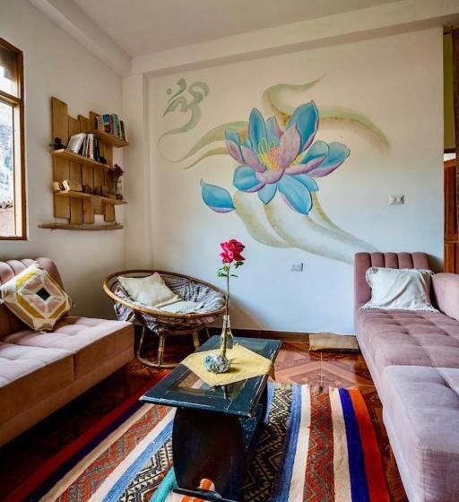 Pension Blue Lotus Coca Suite Private Bath And Balcony