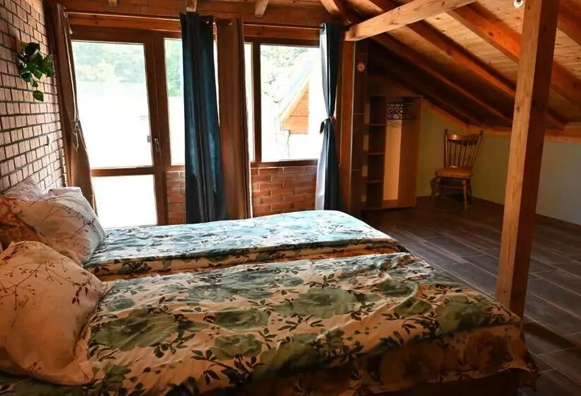 پانسیون Coastalguest House
