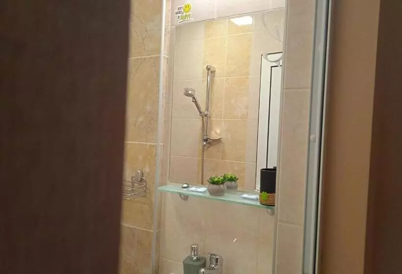 پانسیون Coastalguest House