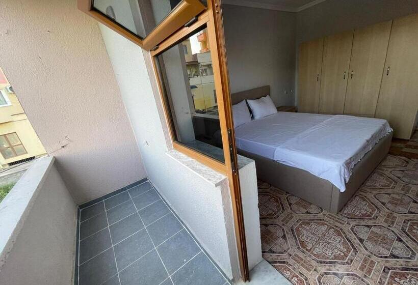 پانسیون Ermali Guesthouse