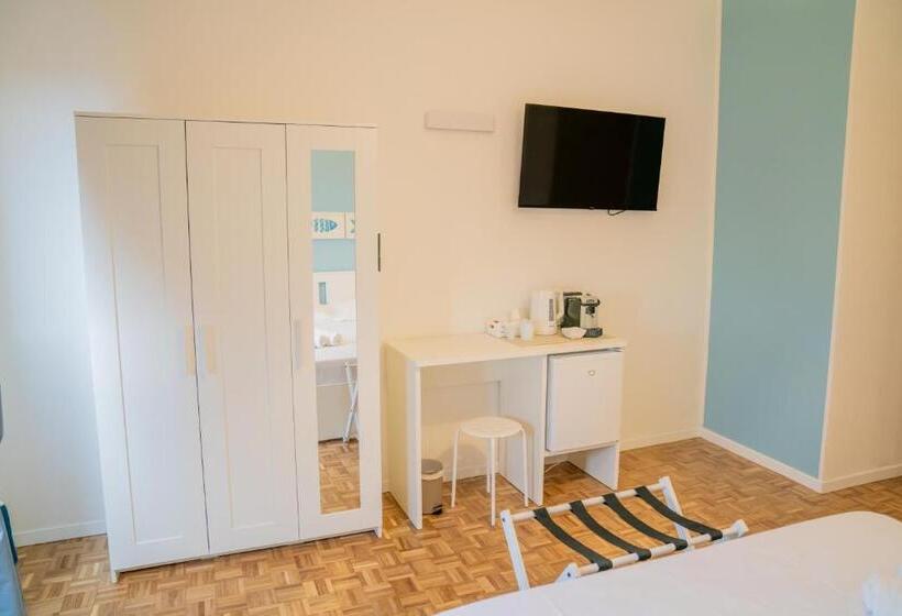 ペンション Vento Del Conero