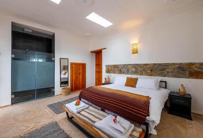 مبيت وإفطار Farm Finn