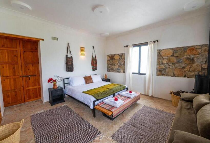 مبيت وإفطار Farm Finn