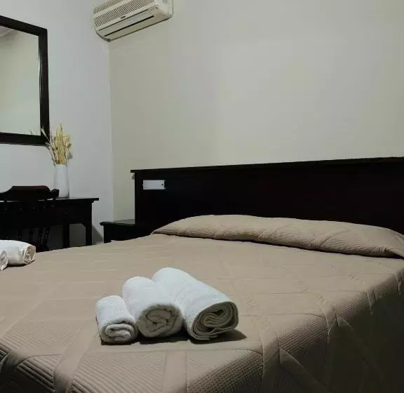 Aamiaismajoitus (B&B) Freya Rooms