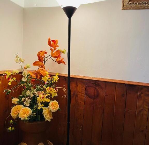 צימר Grymsby Holiday Bungalow