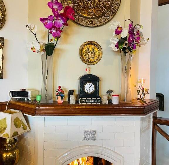 צימר Grymsby Holiday Bungalow