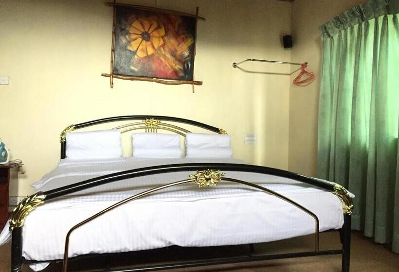 צימר Grymsby Holiday Bungalow