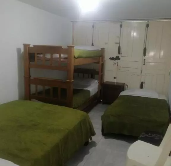 ベッドアンドブレックファースト Hostal Donde Alejo