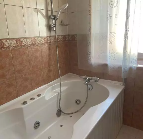 Aamiaismajoitus (B&B) Le Grand Logis
