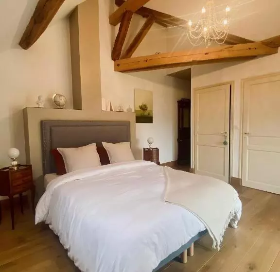 Aamiaismajoitus (B&B) Maison Adrienne