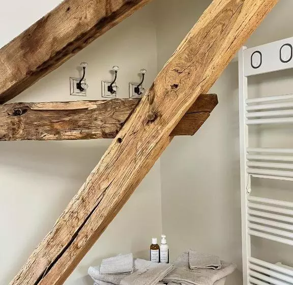 Aamiaismajoitus (B&B) Maison Adrienne