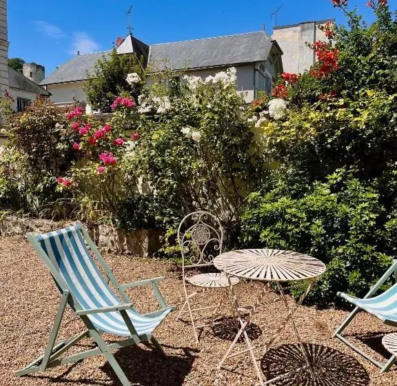 Aamiaismajoitus (B&B) Maison Adrienne