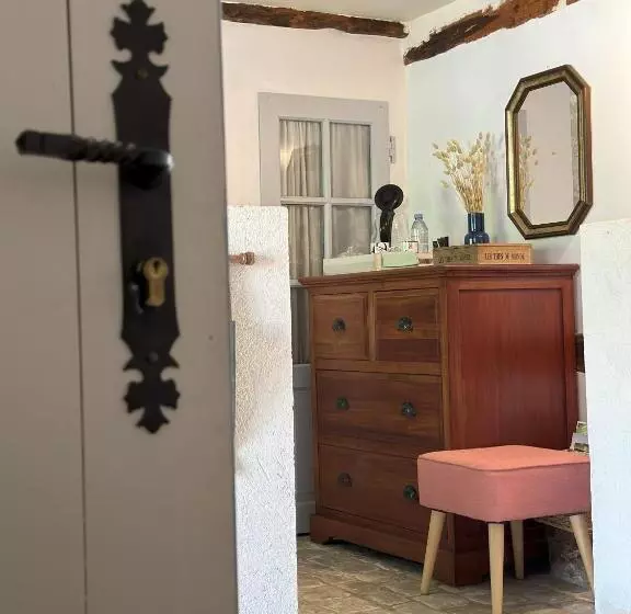 Aamiaismajoitus (B&B) Sous La Glycine