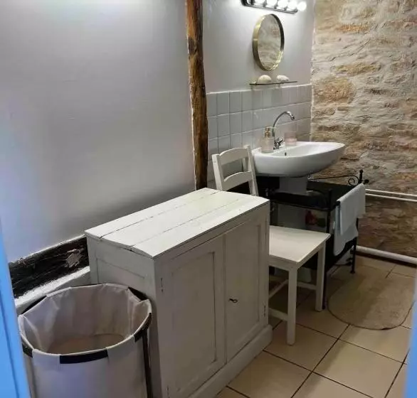 Aamiaismajoitus (B&B) Sous La Glycine