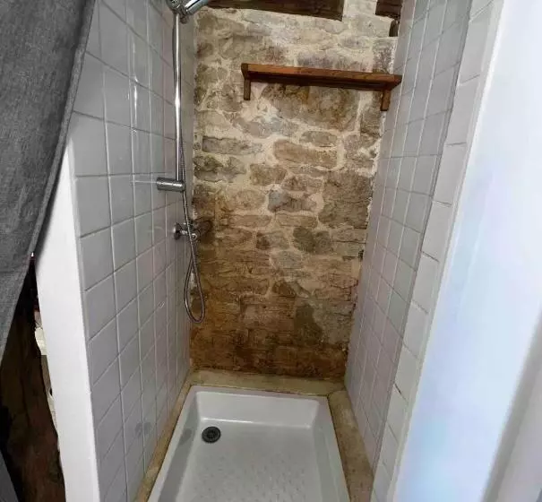 Aamiaismajoitus (B&B) Sous La Glycine