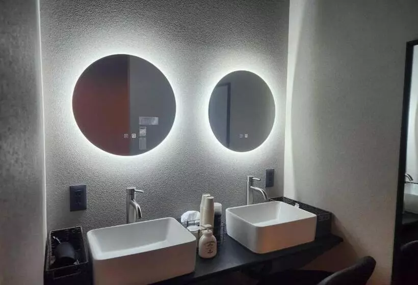 Kapselihotelli Galaxy Pod