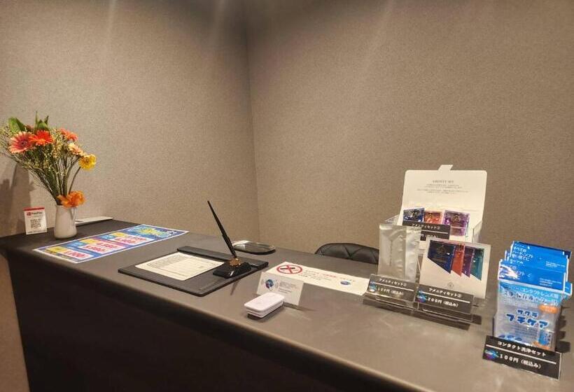 מלון כמוסות Galaxy Pod