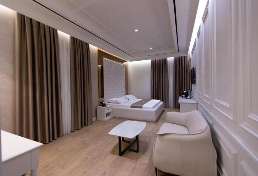 هتل King & Queen Boutique