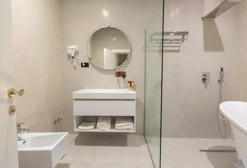 ホテル King & Queen Boutique