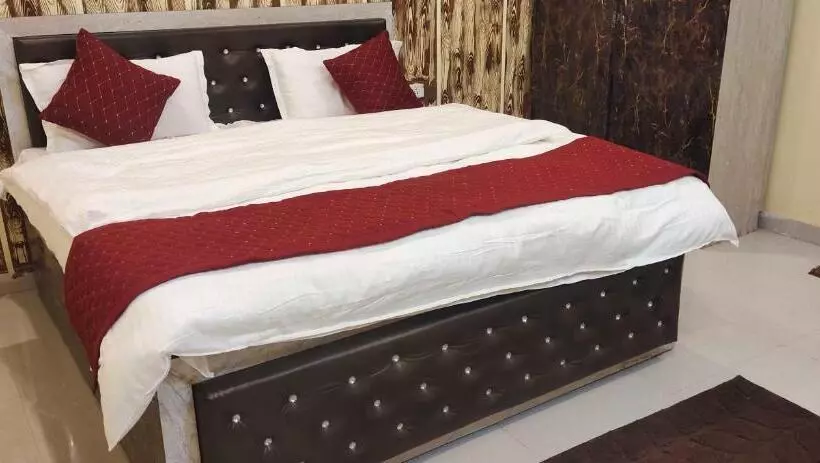 Super Hotel O Suryavanshi Palace