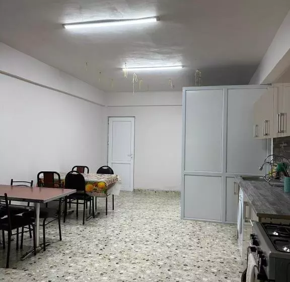 پانسیون Guest House Vache