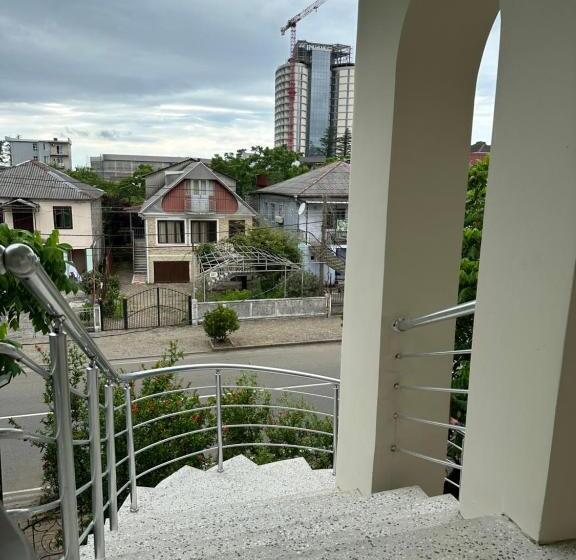 پانسیون Guest House Vache