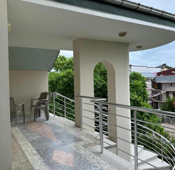 پانسیون Guest House Vache